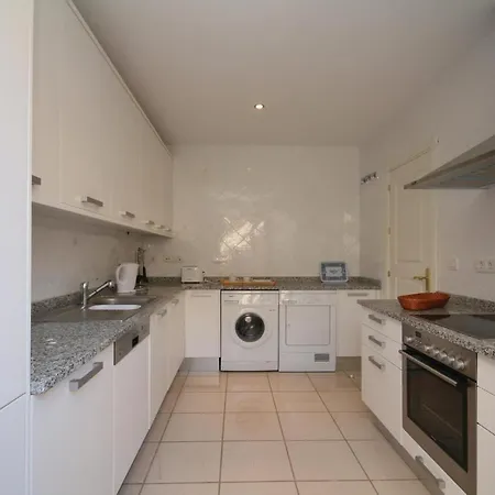 Villa Estepona Tatil Evi